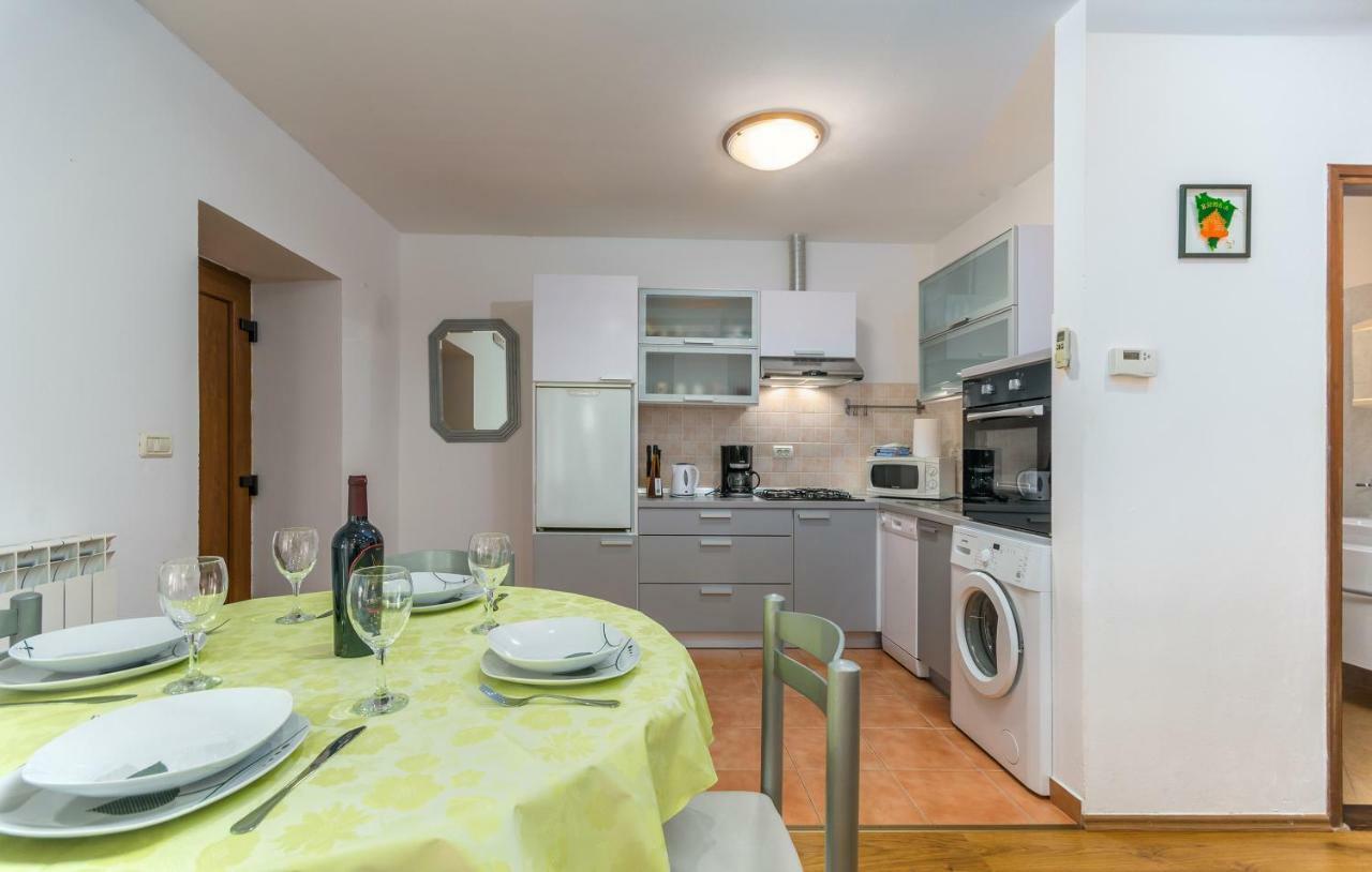 Apartment Valerio Novigrad Istria Exterior foto